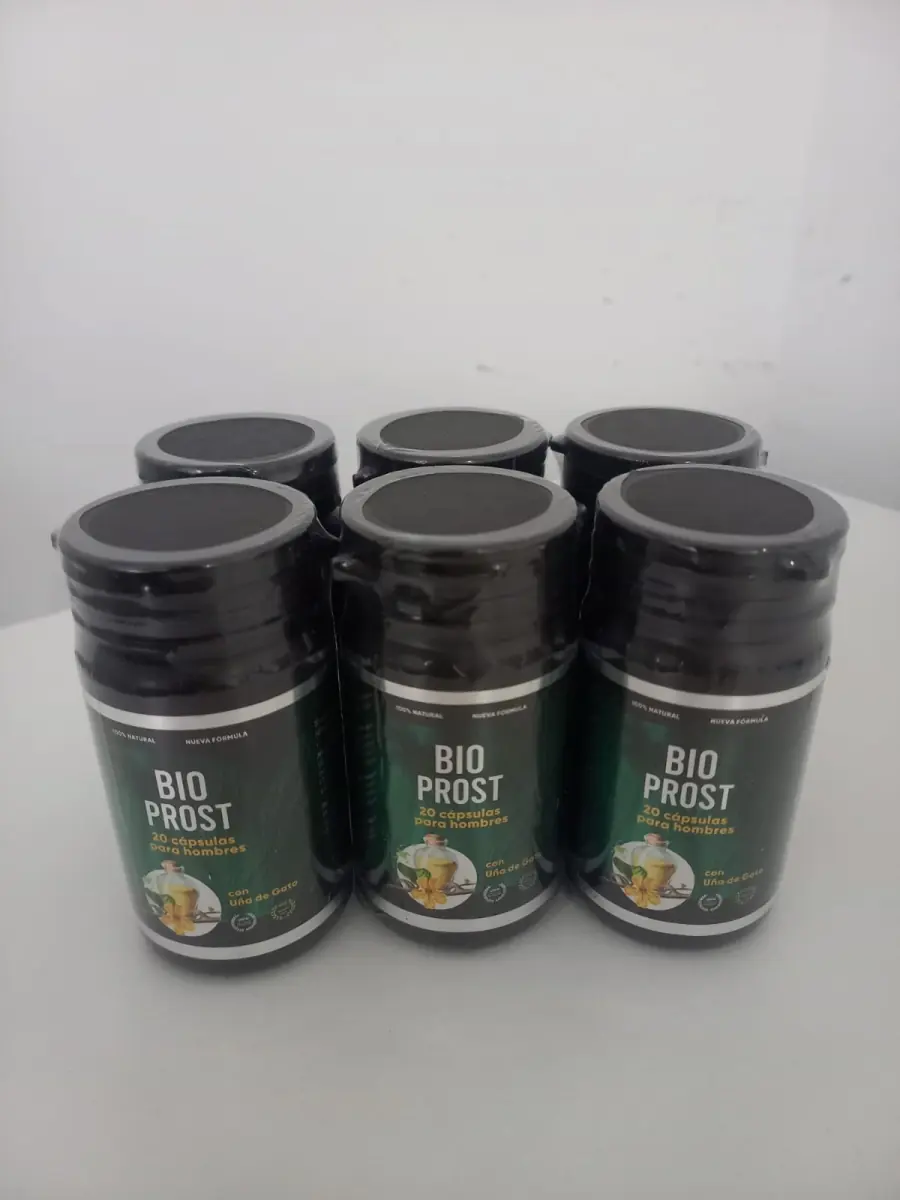 Tres frascos de Bio Prost sobre una mesa